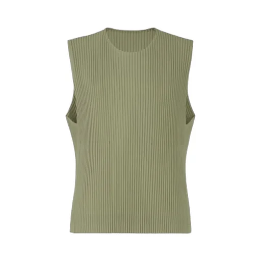 Sleeveless Pleated Vest