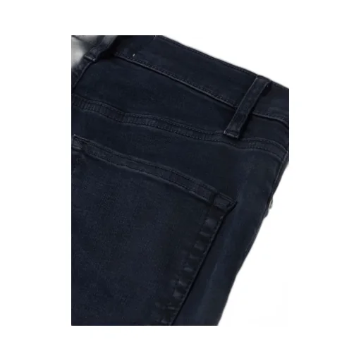 Five Pocket Connections