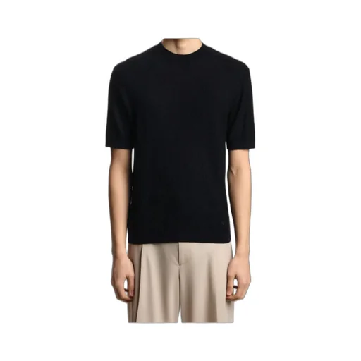 Short-Sleeved Crew Neck Pullover