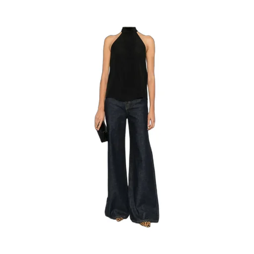 Wall-Mounted Drawstring Cover-Up