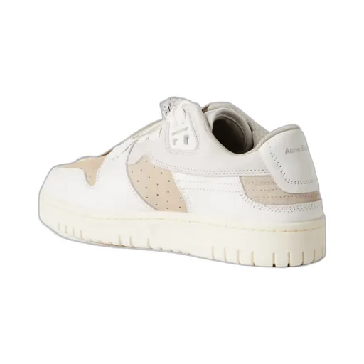 Low-Cut Sneaker And Casual Shoes