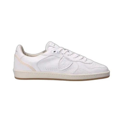 Round-Toe Low-Top Sneakers