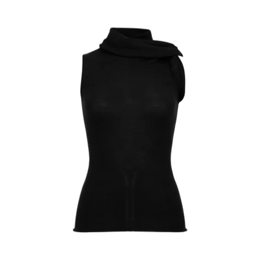 Knit Top Twist