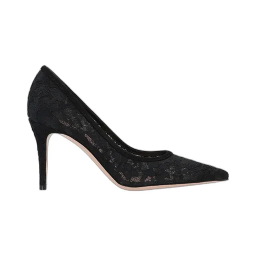 Gianvito Rossi	Claudia Pointed Toe Lace Pumps