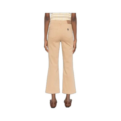 Buttoned Jeans