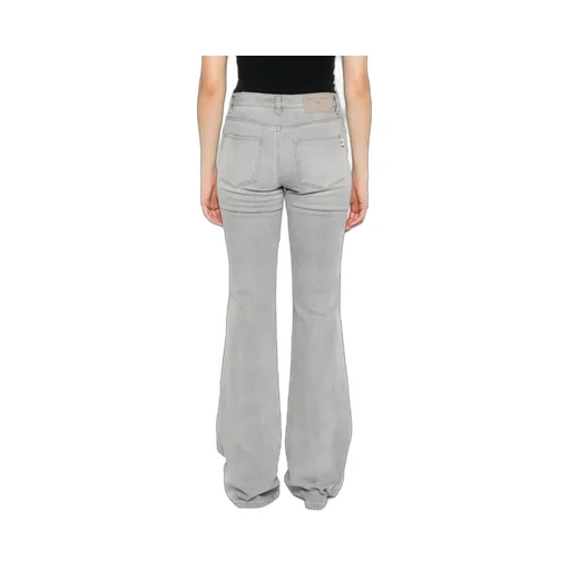 Flared Jeans