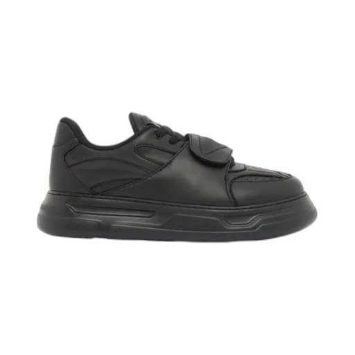 Strap Trainers