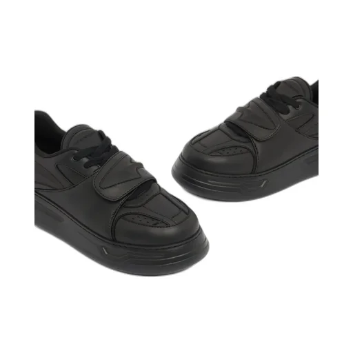 Strap Trainers