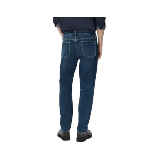 Fit 3 Athletic Jeans