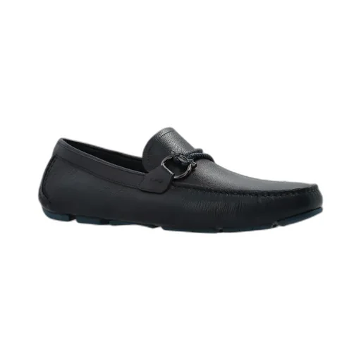 Flat Tops With Loafers