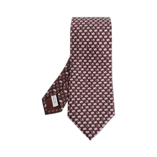 Pointed Tie