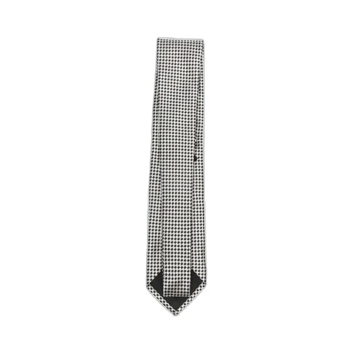 Patterned Tie