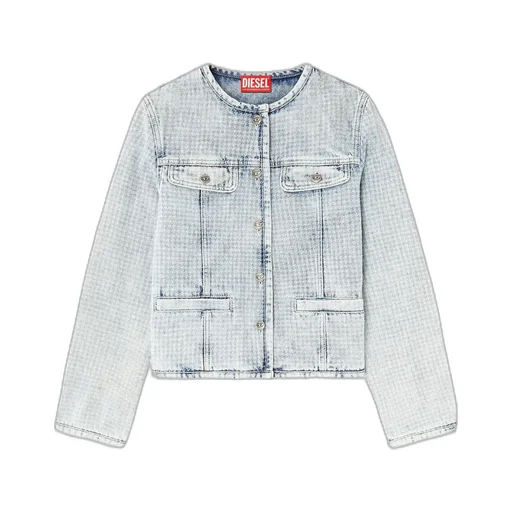 Button-Fastening Denim Jacket