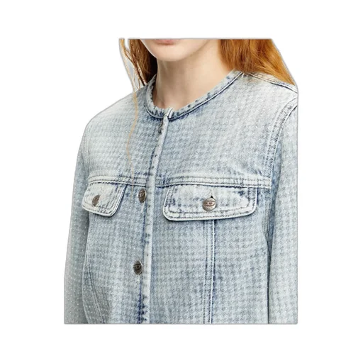 Button-Fastening Denim Jacket
