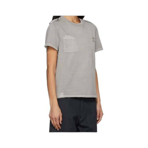 Short-Sleeved T-Shirt