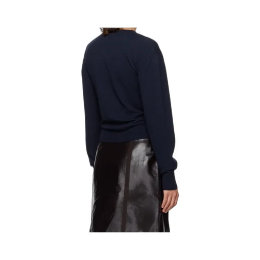 Long-Sleeves Sweater