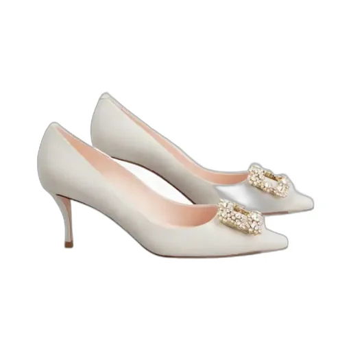 Efflorescence Pumps In Leather