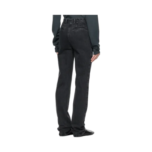 Belt-Loops Jeans