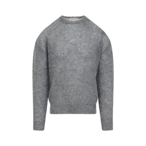 Long-Sleeved Crew Neck Sweater