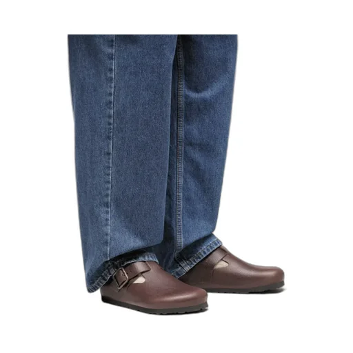 London Wire Buckle Shoes