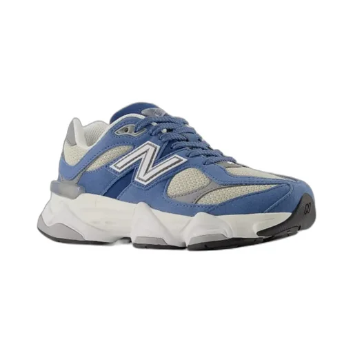 9060 Sneakers