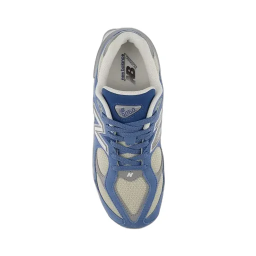 9060 Sneakers