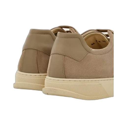 Low Cut Sneaker