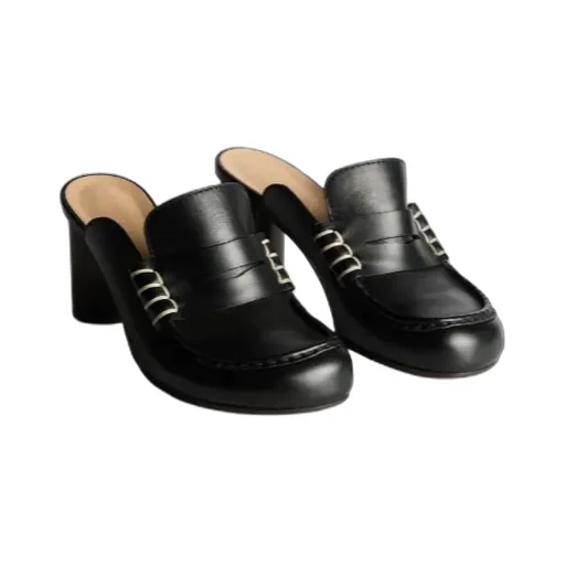 Loafer Mule Sandal In Black