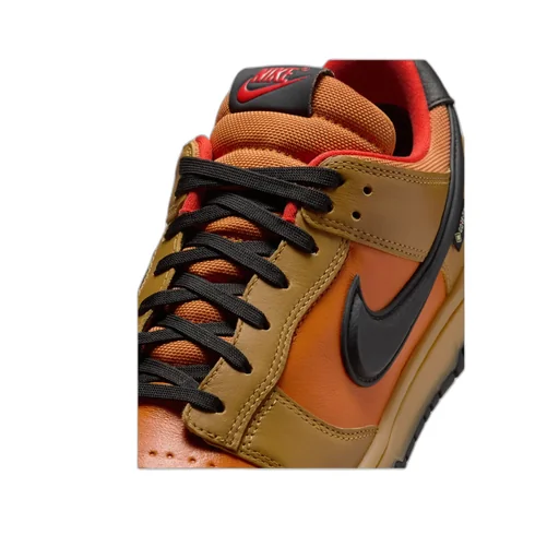 Gore-Tex Dunk Low-Top Trainers