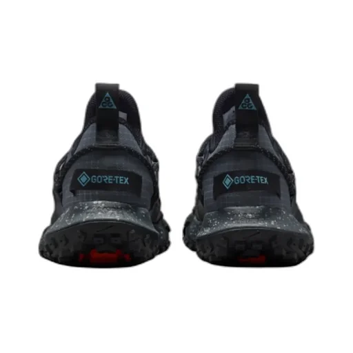 Acg Mountain Fly Low-Top Sneakers