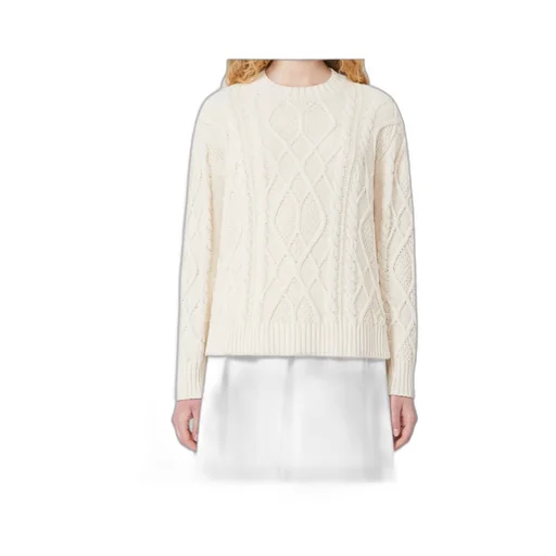 Long-Sleeved Knitwear