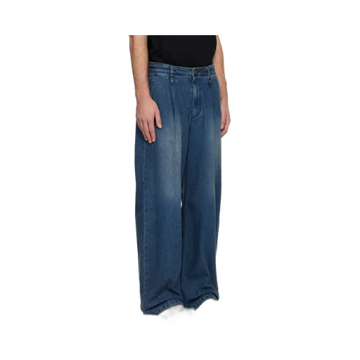 Belt-Loop Jeans