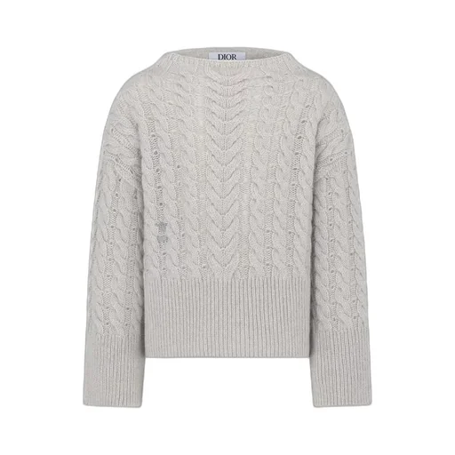 Long-Sleeved Knitwear