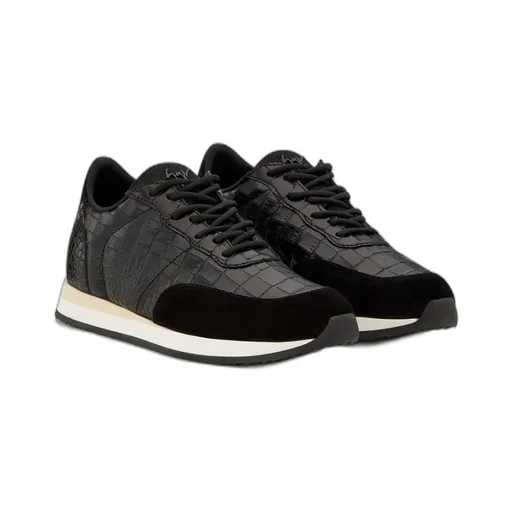 Low-Cut Casual Sneakers