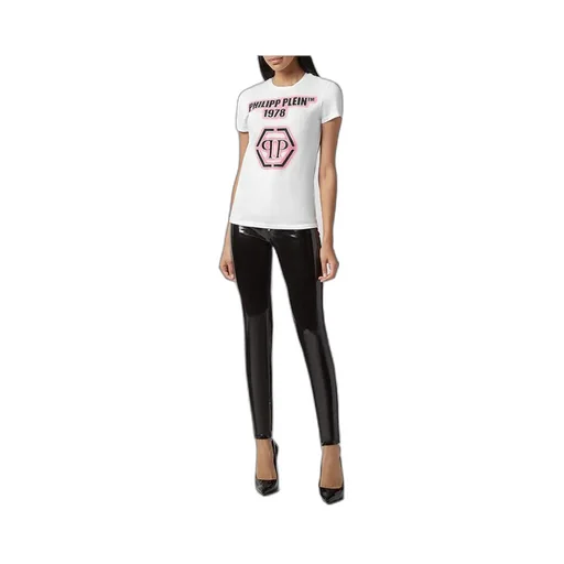 Logo Details T-Shirt