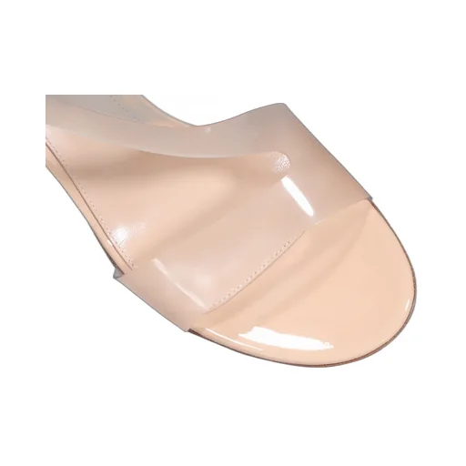Gianvito Rossi Metropolis Singback Open Toe Sandals