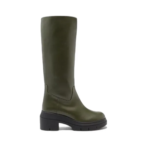Round Toe Boots