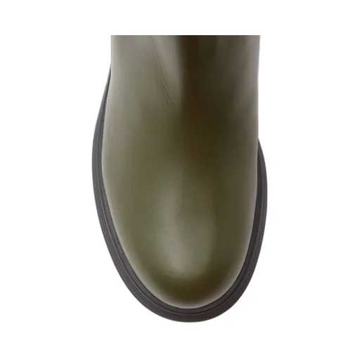 Round Toe Boots