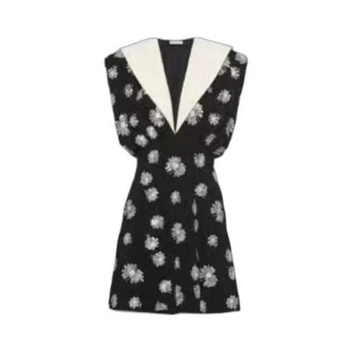Short-Sleeved Embroidered Sablé Dress