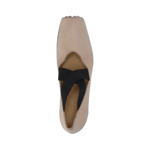 Square Head Flat-Soled Shoes