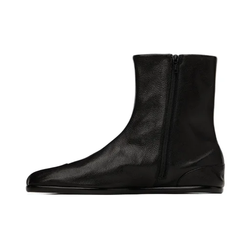 Maison Margiela Tabi Toe Flat Ankle Boots