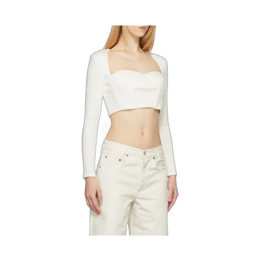 Low-Neck Short T-Shirt