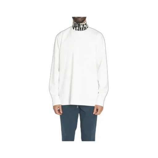 High-Collar Long-Sleeved T-Shirt