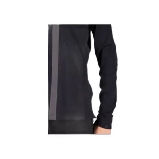 Long-Sleeved Shirt
