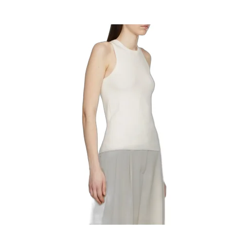 Logo Vest