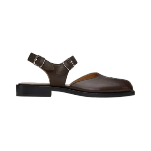 Logo Shoes With Bare Heels