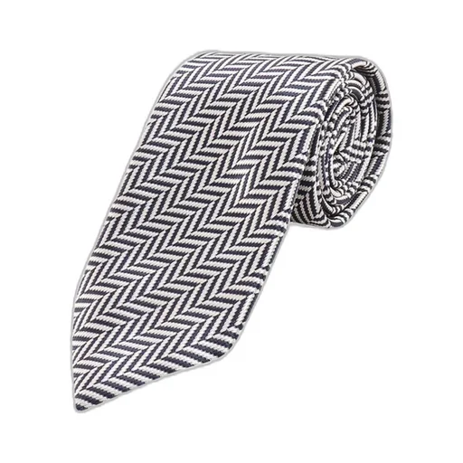 Pointed Tie