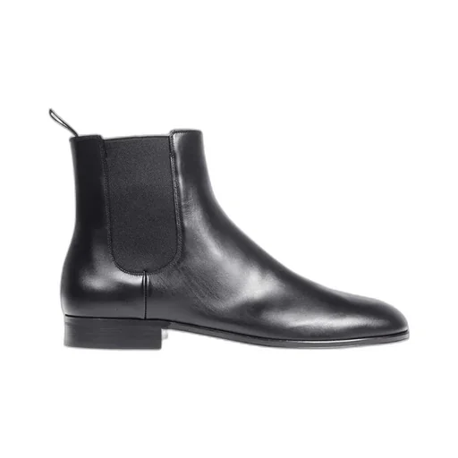 Round-Headed Boots