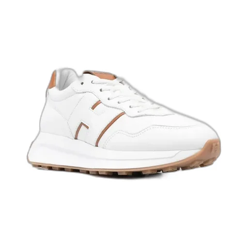 Logo-Patch Low-Top Sneakers