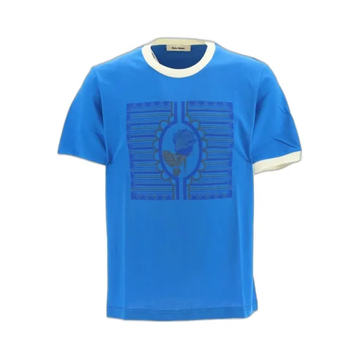 Short-Sleeved T-Shirt